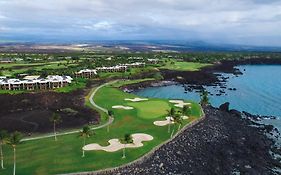Mauna Lani Point